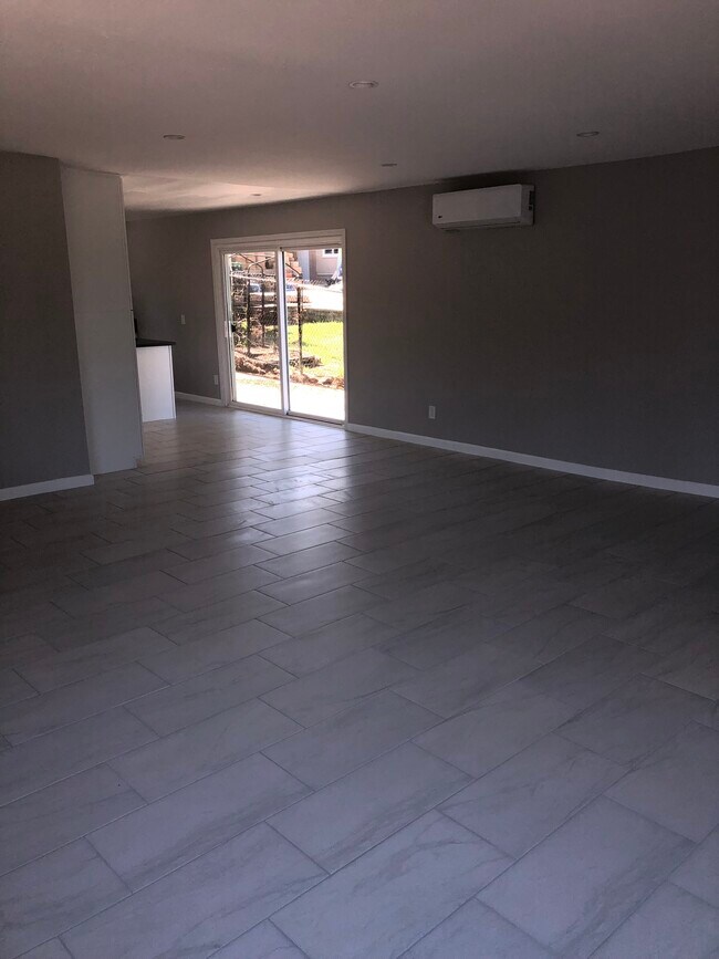 Foto del edificio - 9172 Valencia St