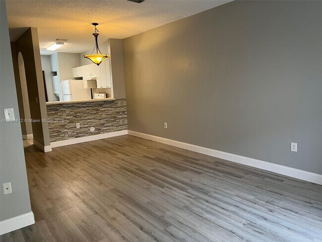 Foto del edificio - 2317 SE 24th Ave