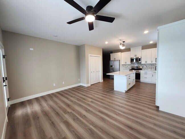 Foto del edificio - 5309 W Jay St