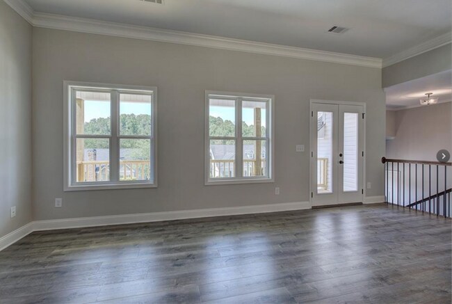 Foto del edificio - 315 Arbor Cir