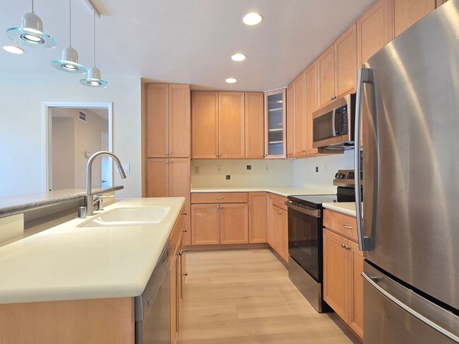 Building Photo - 1315 Shoal Dr