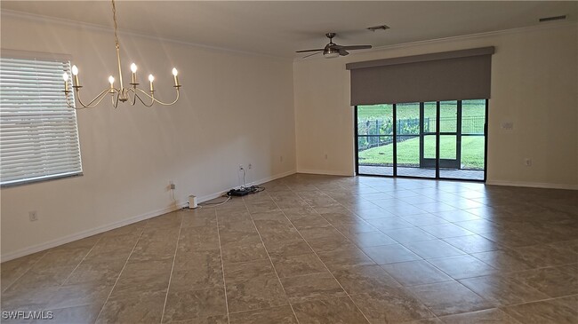 Building Photo - 12763 Fairington Way