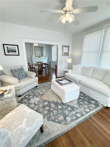 Building Photo - 719 Louque Pl