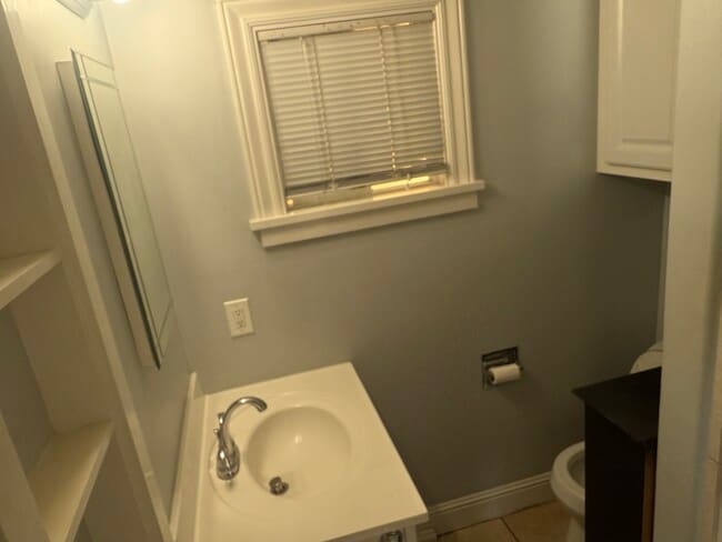 Building Photo - 723 S 30th St