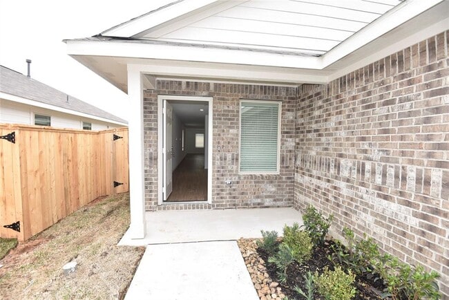 Building Photo - 18931 Panzini Dr