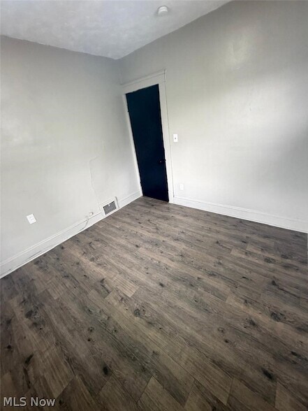 Foto del edificio - 9529 Mt Auburn Ave