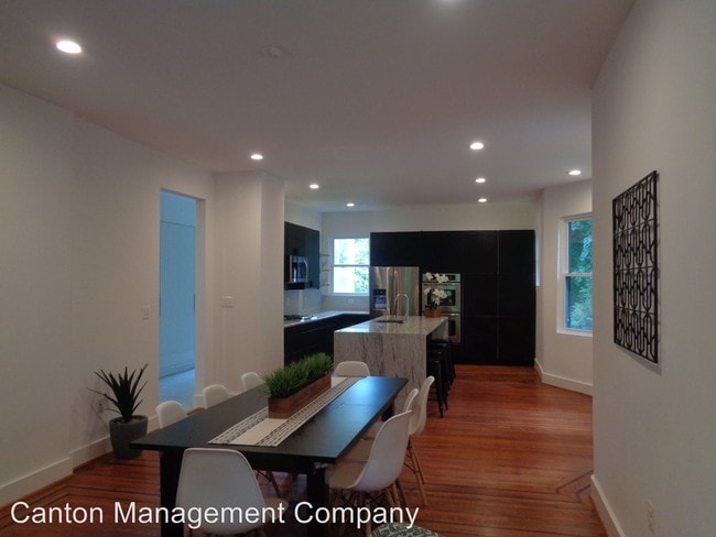 Building Photo - 5 br, 4.5 bath House - 5105 Roland Ave.