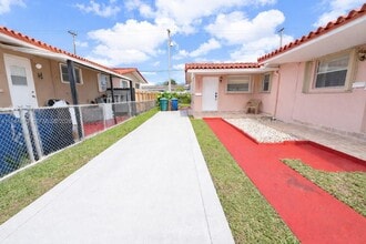 Building Photo - 11333 SW 7th Terrace