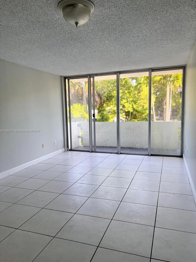 Building Photo - 2150 SW 16th Ave