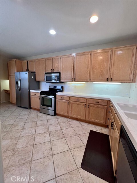 Building Photo - 64 Brassie Ln