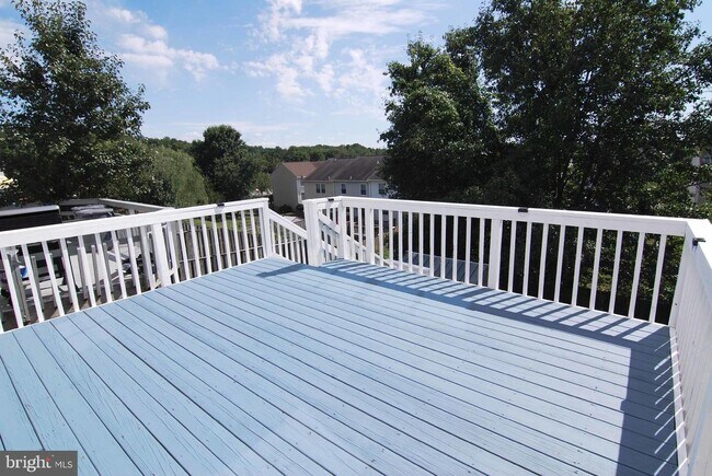 Foto del edificio - 3338 Raccoon Ct