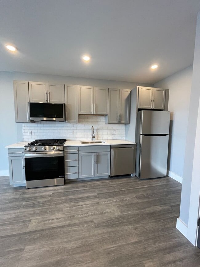 Foto del edificio - NEW LUXURY 1BED IN BRIGHTON NEAR BOSTON LA...