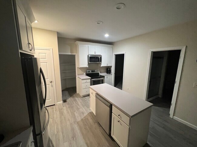 cocina - 12 Selkirk St