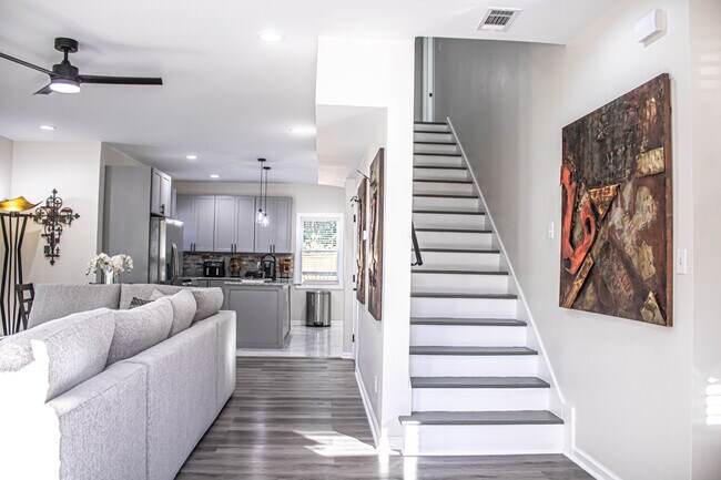 Foto del edificio - 2813 Cone Rd