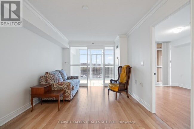 Building Photo - 3-503 Marine Parade Dr