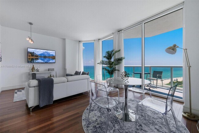 Foto del edificio - 6515 Collins Ave