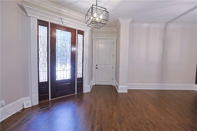 Foto del edificio - 1294 Lenox Park Blvd NE