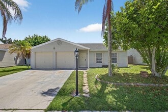 Building Photo - 5058 Canal Cir E