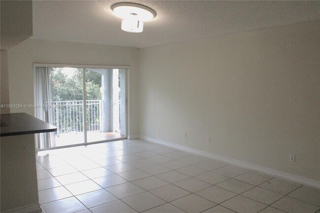 Foto del edificio - 9650 NW 2nd St