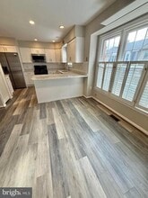 Building Photo - 7773 Shootingstar Dr