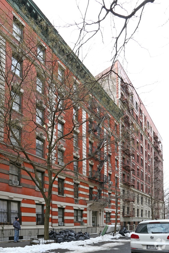 Exterior - 316 W 93rd St