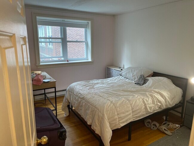 Foto del edificio - 1691 Cambridge St