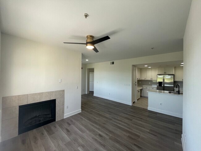 Building Photo - 1501 Secret Ravine Pky