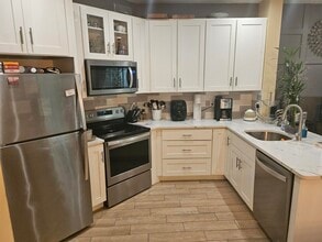 Building Photo - 8335 Mulligan Cir