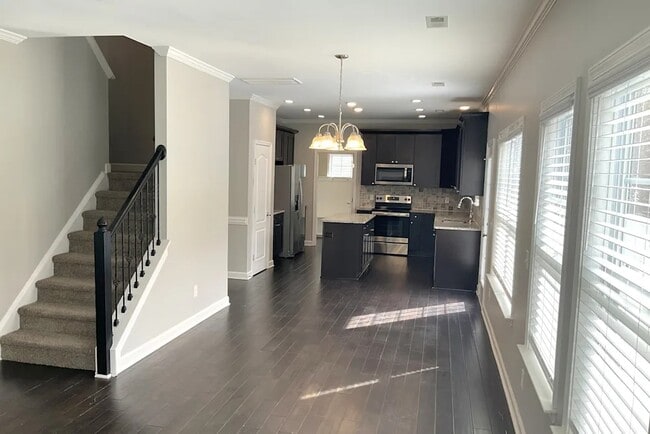 Foto del edificio - 271 Water Mill Rd