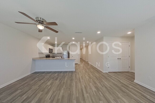 Building Photo - 55 Cora Rd