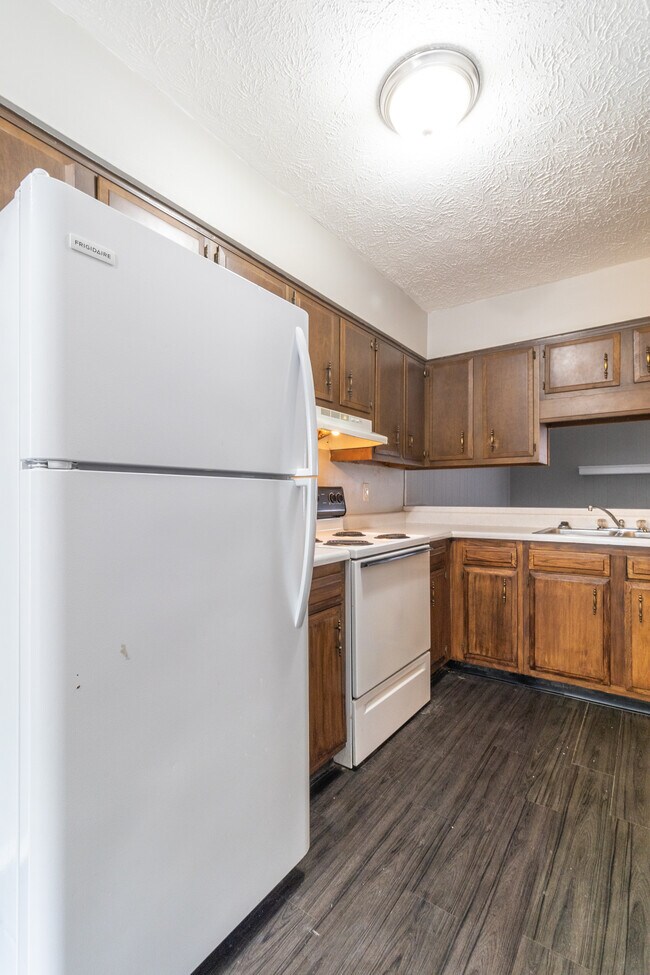 Foto del edificio - 9157 Cedarpark Ln NW
