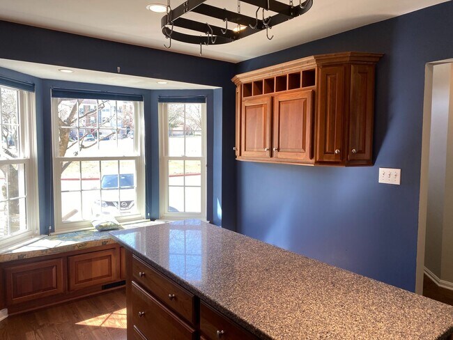 Building Photo - Gorgeous 3BR EOG Townhome in Elkridge!