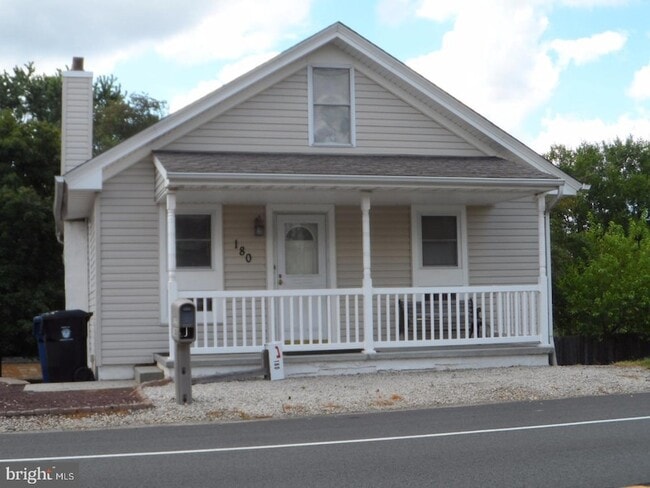 Building Photo - 180 N Main St