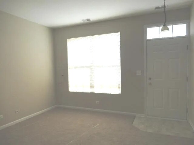 Foto del edificio - 289 Springbrook Trail S