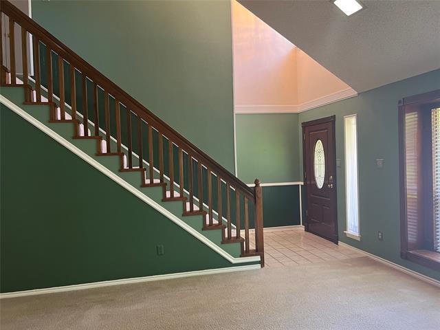 Foto del edificio - 2413 Whitney Ln