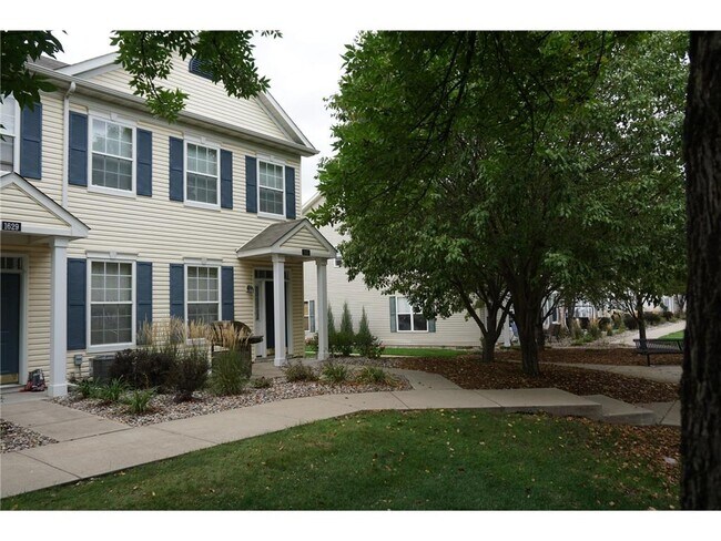 Building Photo - 1625 Liberty Cir