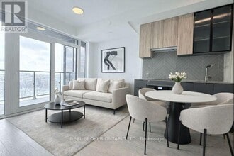 Building Photo - 1037 The Queensway