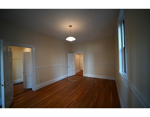Building Photo - 1513 Washington St