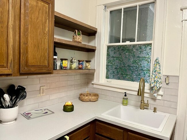 Photo - 1720 Harbert Ave Apartment