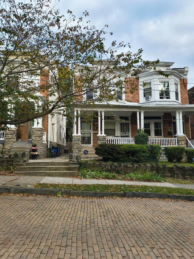 Foto del edificio - 6369 Sherman St