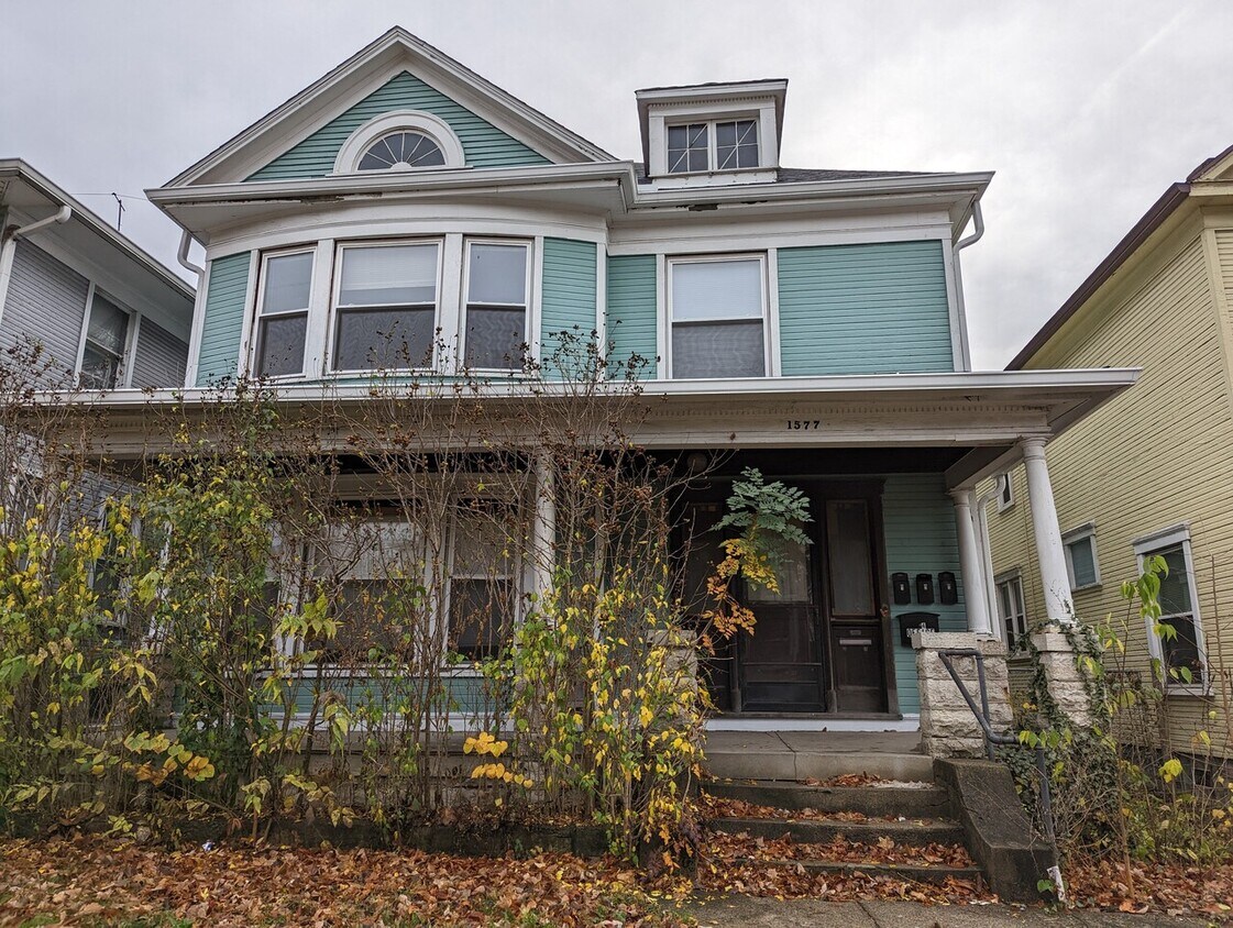 Foto del edificio - 1577 Wayne Ave
