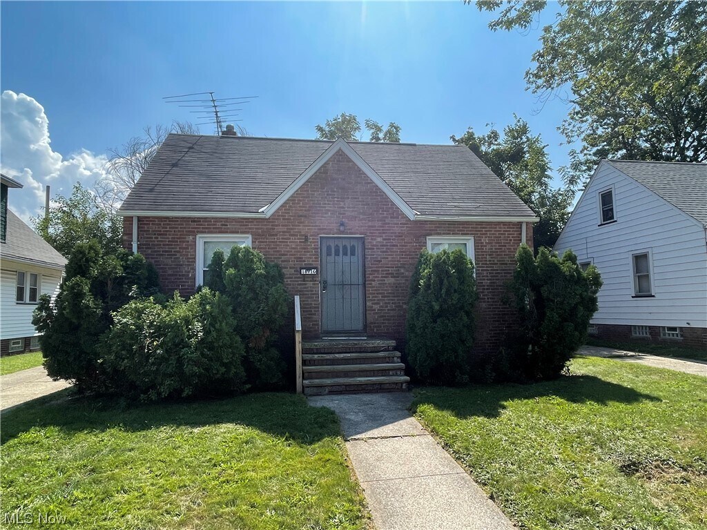 18910 Mohawk Ave, Cleveland, OH 44119 House Rental in Cleveland, OH