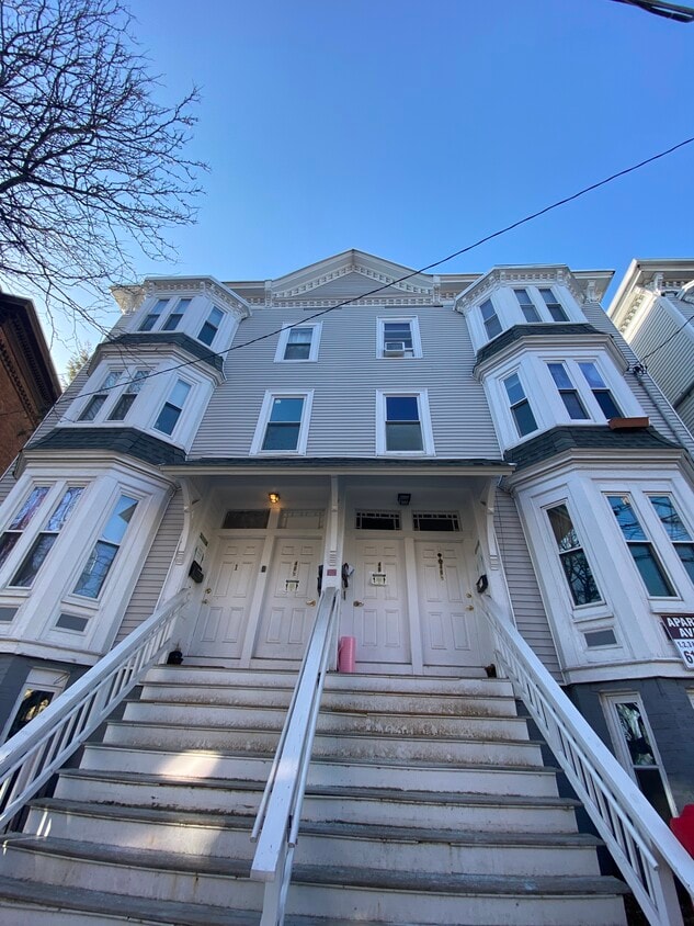 Primary Photo - 43 Florence St