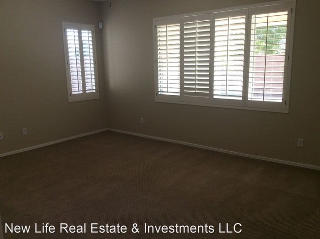 Building Photo - 4 br, 2.5 bath House - 44151 W Palmen Dr
