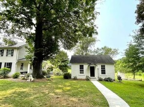 Building Photo - 39505 Rodeffer Rd