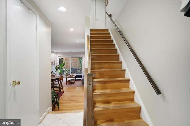 Foto del edificio - 3307 19th St NW