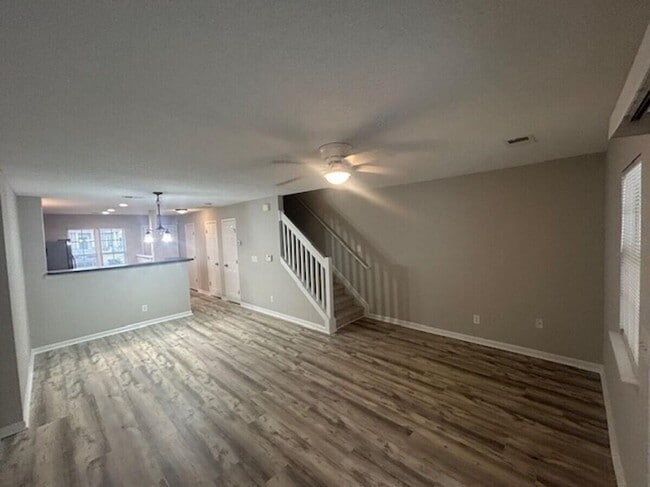 Building Photo - 257 Seabert Rd