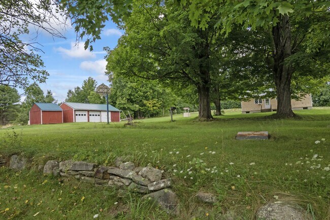 Building Photo - 19 Schacht Ln