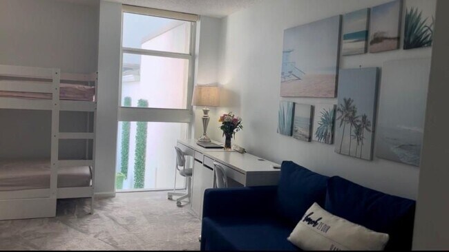 Foto del edificio - 1370 S Ocean Blvd