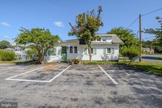 Building Photo - 6062 Drum Point Rd